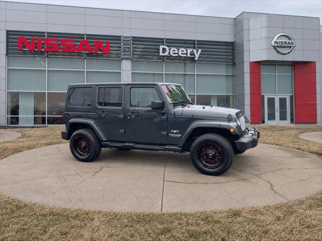 2018 Jeep Wrangler JK Unlimited Sahara 4x4 for sale in Dubuque, IA