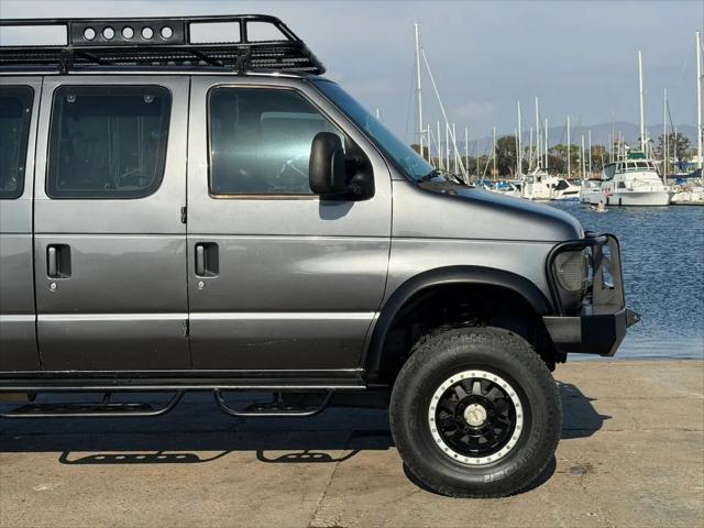 1998 Ford Econoline XL