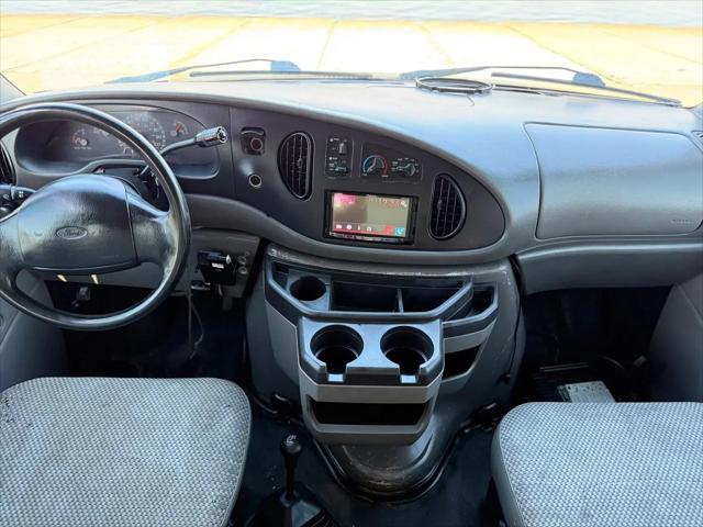 1998 Ford Econoline XL