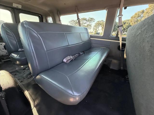 1998 Ford Econoline XL