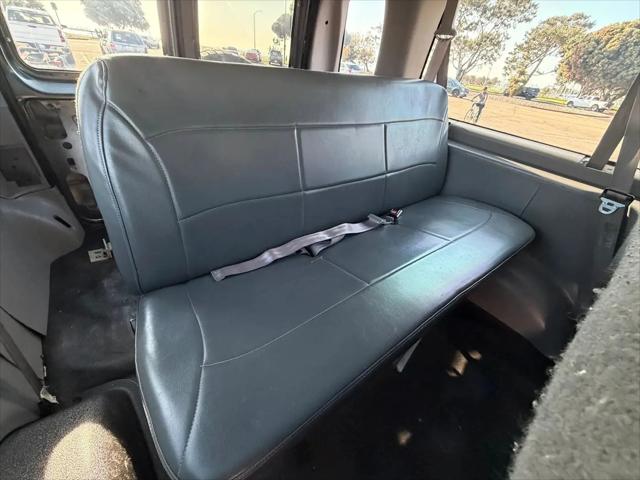 1998 Ford Econoline XL