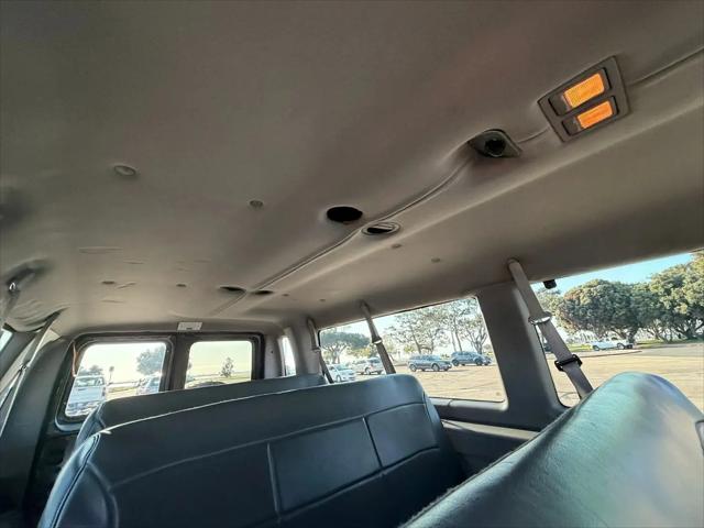 1998 Ford Econoline XL