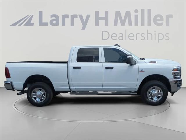 2025 Ram 2500 Tradesman Crew Cab 4x4 64 Box