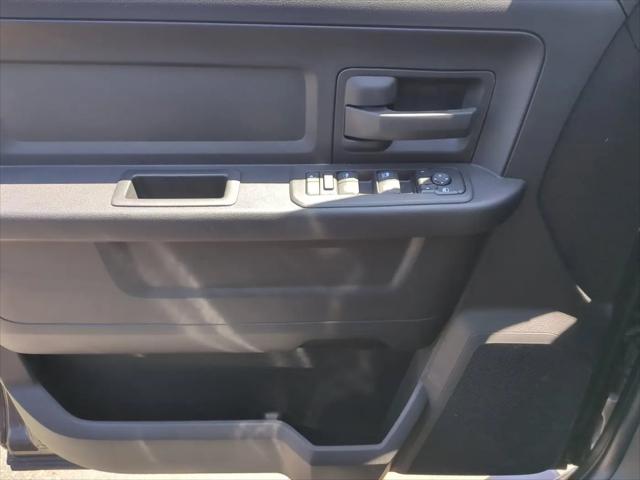 2025 Ram 2500 Tradesman Crew Cab 4x4 8 Box
