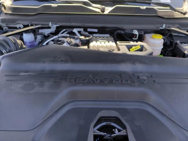 2025 Ram 2500 Tradesman Crew Cab 4x4 64 Box