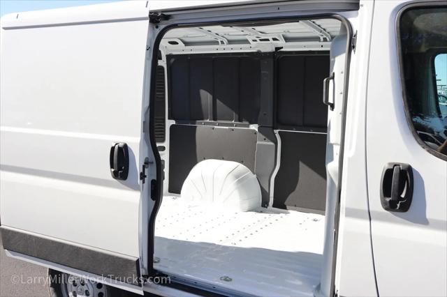 2025 Ram ProMaster Cargo Van Tradesman Low Roof 118 WB w/Pass Seat