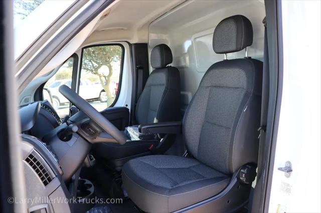 2025 Ram ProMaster Cargo Van Tradesman Low Roof 118 WB w/Pass Seat