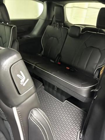 2026 Chrysler Pacifica Limited AWD