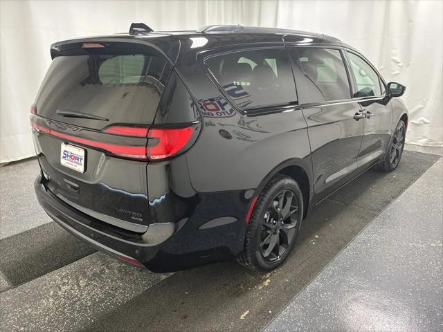 2027 Chrysler Pacifica Limited AWD