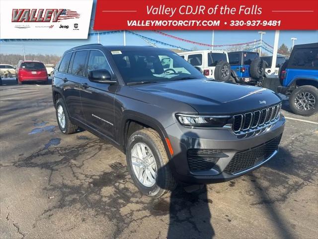 2026 Jeep Grand Cherokee Laredo X 4x4 for sale in Cuyahoga Falls, OH