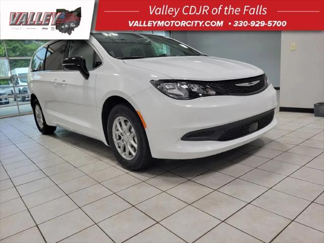 2027 Chrysler Pacifica LX for sale in Cuyahoga Falls, OH