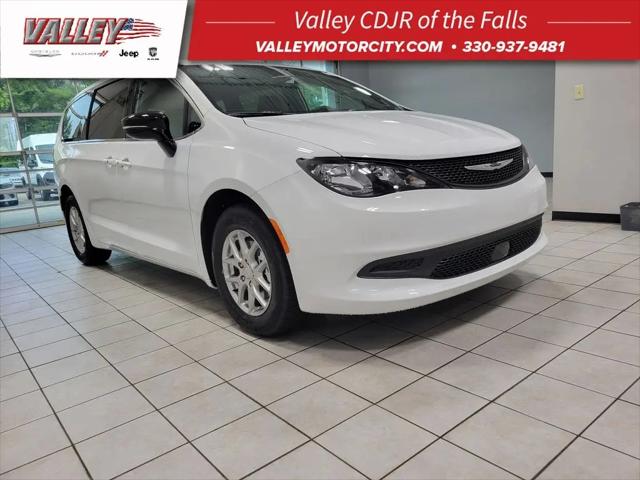 2027 Chrysler Pacifica LX for sale in Cuyahoga Falls, OH