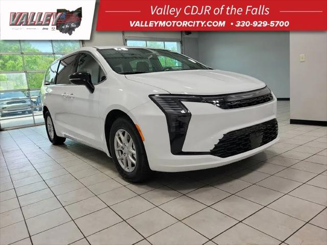 2027 Chrysler Pacifica Select for sale in Cuyahoga Falls, OH