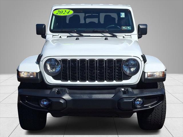 2024 Jeep Gladiator Nighthawk 2024 Jeep Gladiator Nighthawk