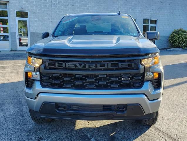 2023 Chevrolet Silverado 1500 4WD Crew Cab Short Bed Custom 2023 Chevrolet Silverado 1500 4WD Crew Cab Short Bed Custom