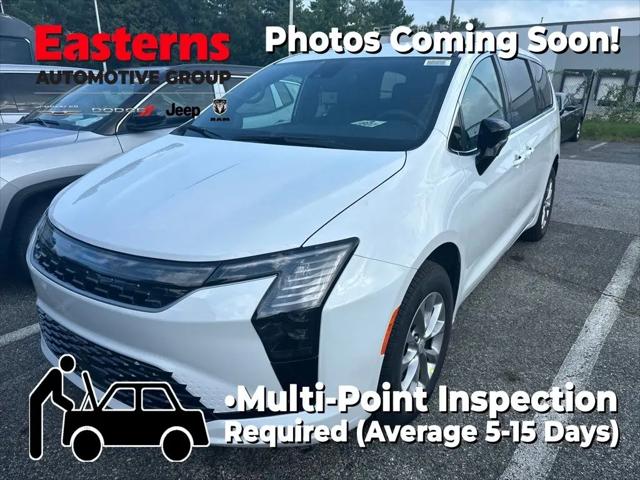 2027 Chrysler Pacifica Select for sale in Camp Springs, MD