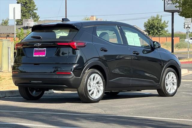2027 Chevrolet Bolt LT FWD