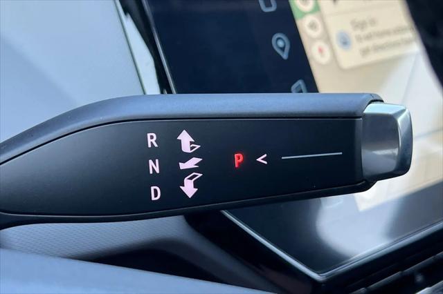 2027 Chevrolet Bolt LT FWD