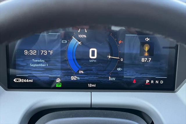 2027 Chevrolet Bolt LT FWD