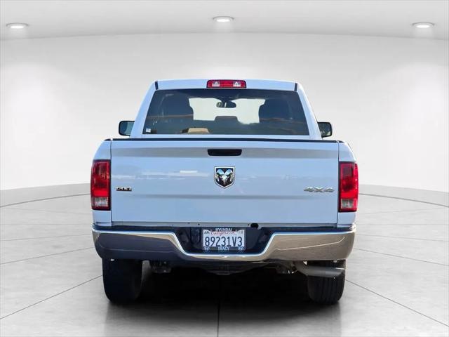 2024 Ram 1500 Classic SLT Quad Cab 4x4 64 Box