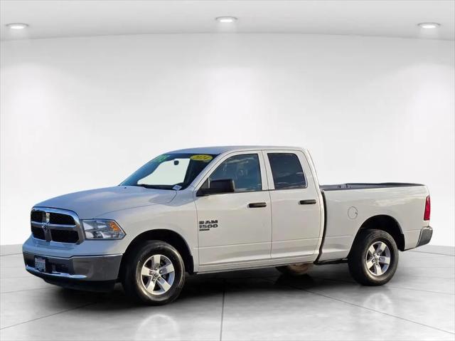 2024 Ram 1500 Classic SLT Quad Cab 4x4 64 Box