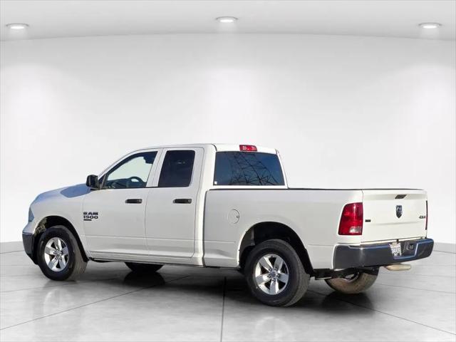 2024 Ram 1500 Classic SLT Quad Cab 4x4 64 Box