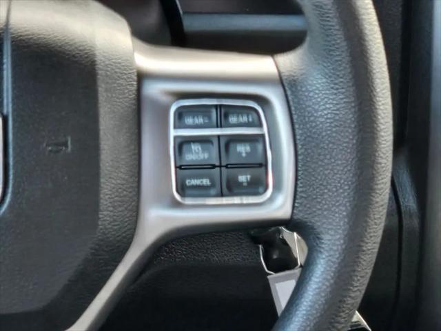 2024 Ram 1500 Classic SLT Quad Cab 4x4 64 Box
