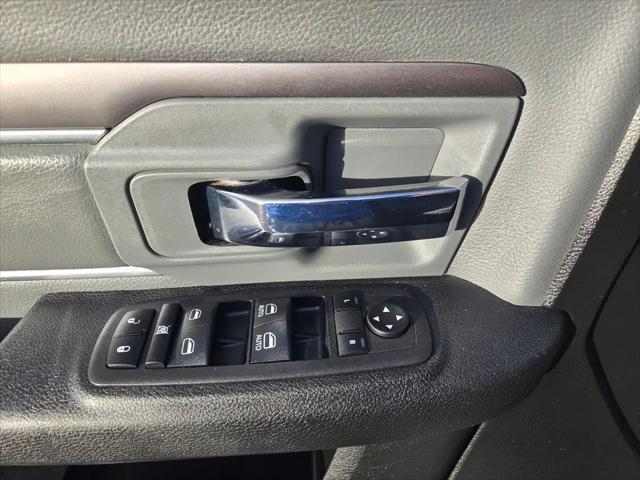 2024 Ram 1500 Classic SLT Quad Cab 4x4 64 Box