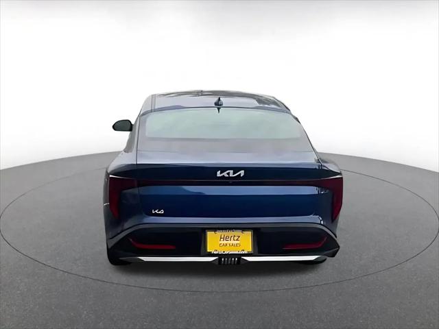 2026 Kia K4 LXS