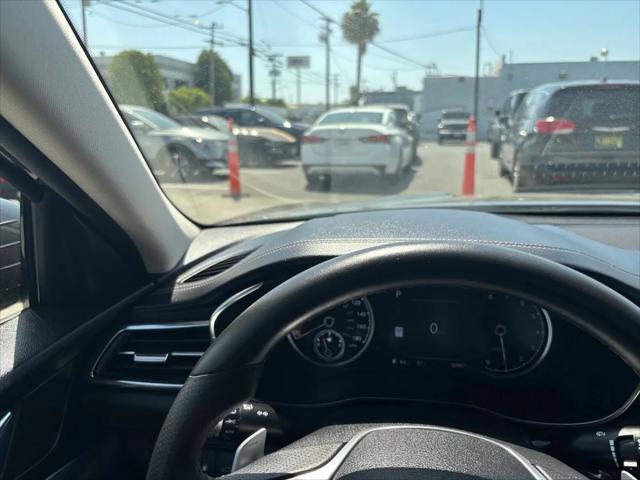 2026 Genesis G70 2.5T RWD