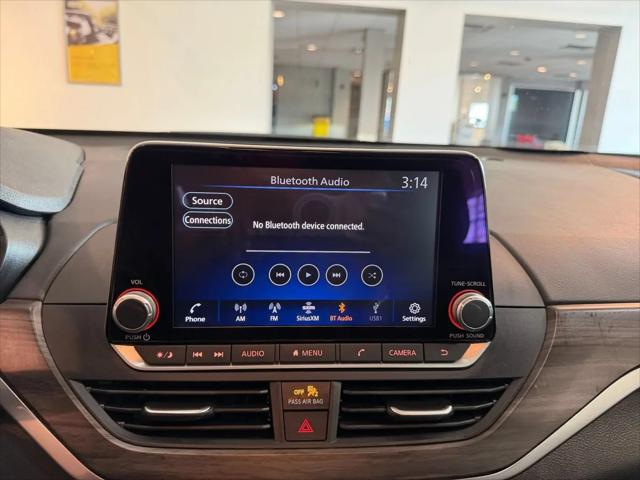 2025 Nissan Altima SV FWD