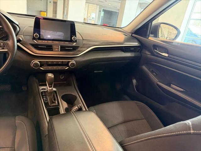 2025 Nissan Altima SV FWD