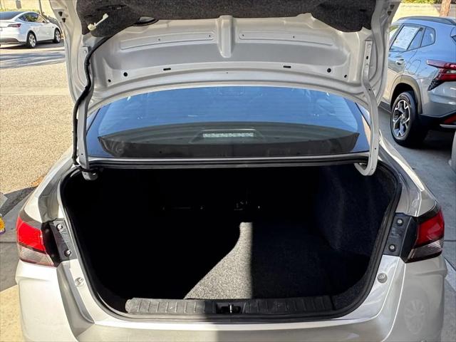 2025 Nissan Versa 1.6 SV