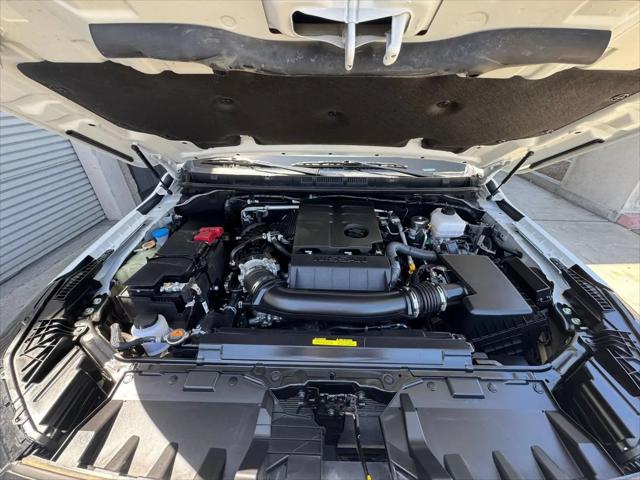 2026 Nissan Frontier Crew Cab PRO-4X 4x4