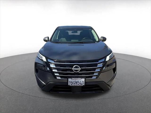 2025 Nissan Rogue SV FWD