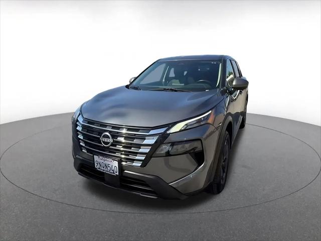 2025 Nissan Rogue SV FWD