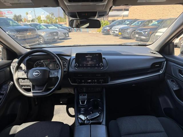 2025 Nissan Rogue SV FWD