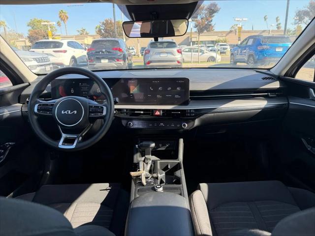 2025 Kia K5 LXS