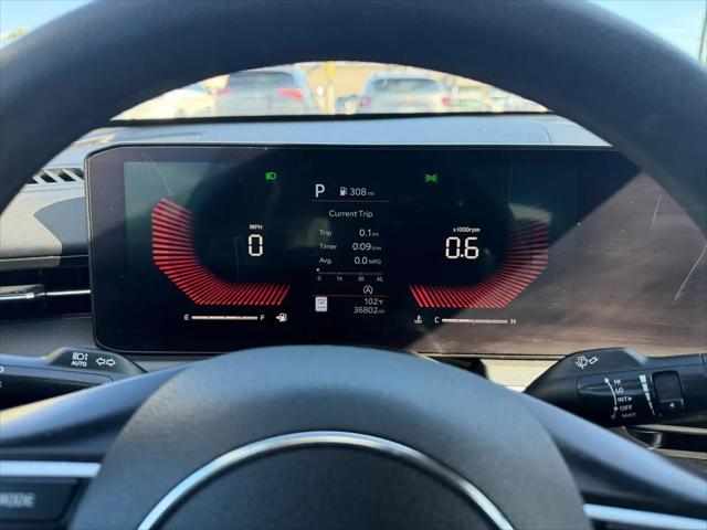2025 Kia K5 LXS