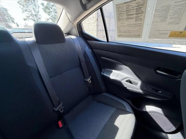 2025 Nissan Versa 1.6 SV