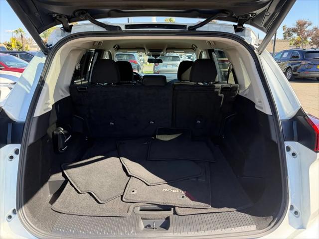 2025 Nissan Rogue SV Intelligent AWD