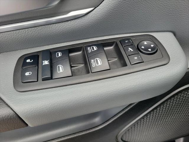2023 Ram 1500 Big Horn Crew Cab 4x4 64 Box