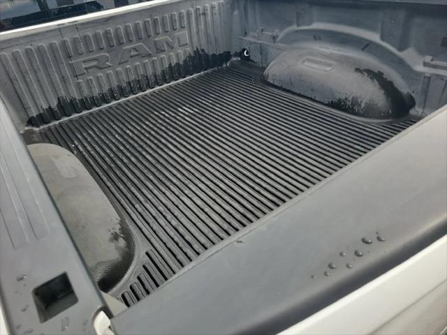 2023 Ram 1500 Big Horn Crew Cab 4x4 64 Box