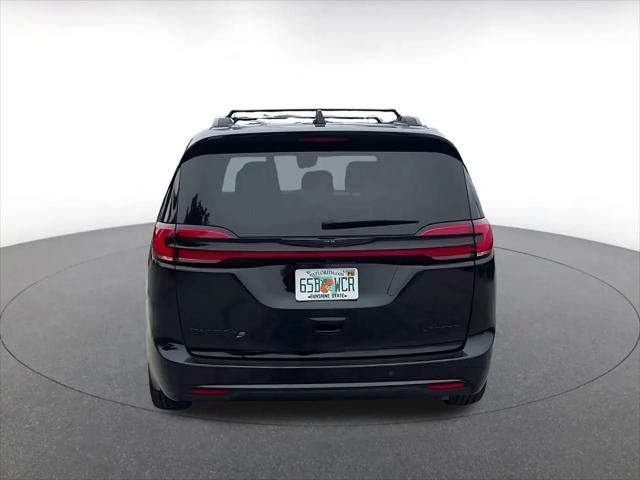 2025 Chrysler Pacifica Limited