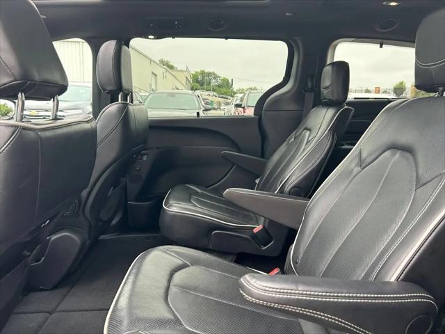 2025 Chrysler Pacifica Limited