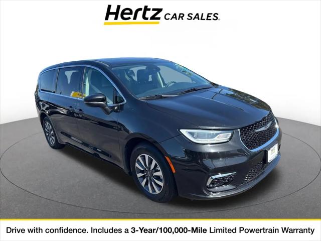 2023 Chrysler Pacifica Hybrid Touring L for sale in Sacramento, CA