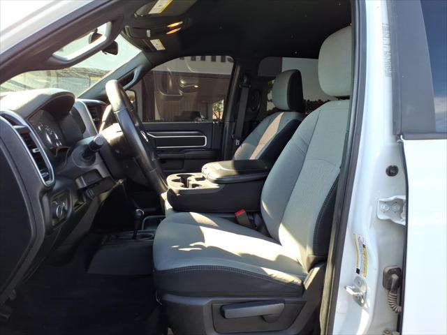 2024 Ram 3500 Tradesman/SLT/Laramie/Limited