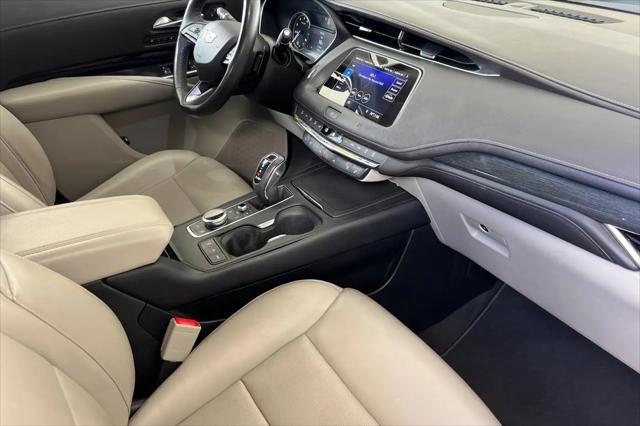 2019 Cadillac XT4 Premium Luxury