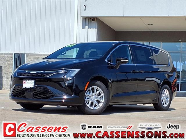 2027 Chrysler Pacifica PACIFICA SELECT