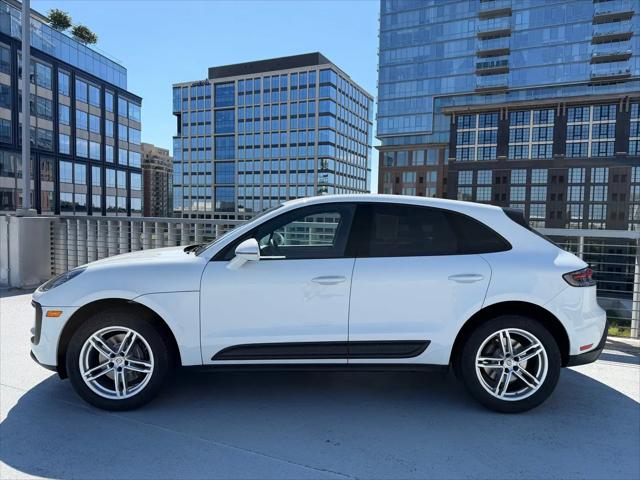 2023 Porsche Macan Macan